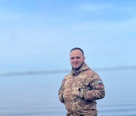 Khabib, 22, Svetlogorsk
