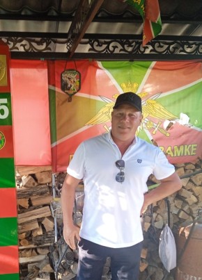 Олег, 51, Россия, Белгород