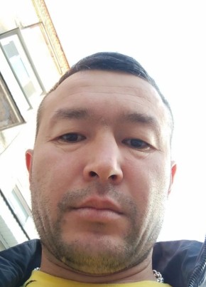 Холдор Шукуров из Свободныя 38 лет