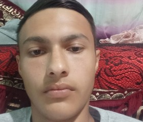 Ramil, 18, Sirdaryo