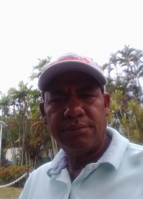 Vladimir SotoHer из La Habana 55 лет