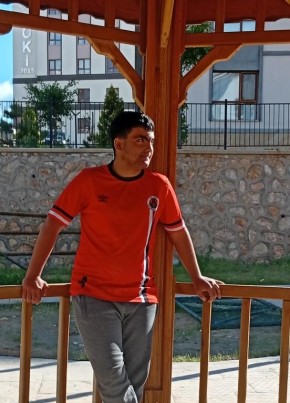 Numan из Elâzığ 18 лет