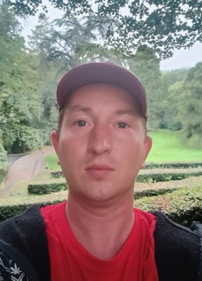 Саша из Worms 33 года