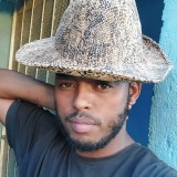 Bereket, 25  , Vryheid