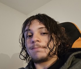 Bendero, 20, Royan