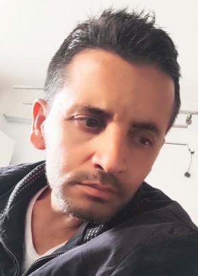 Ali Ghanigh, 45, الجمهورية العربية السورية, اللاذقية