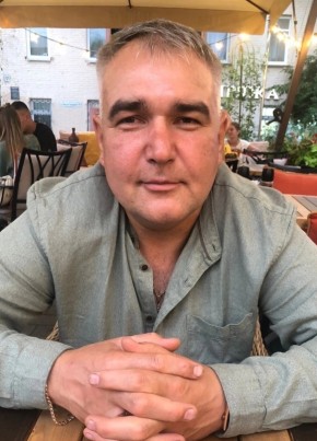 Олег, 49, Malaysia, Kuala Selangor