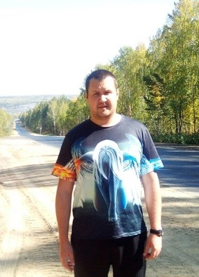 Валерий, 36, Россия, Оренбург