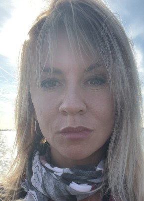 Елена, 46, Россия, Архангельск
