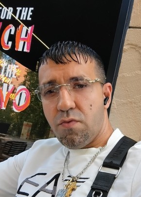 Denis из Milano 31 год