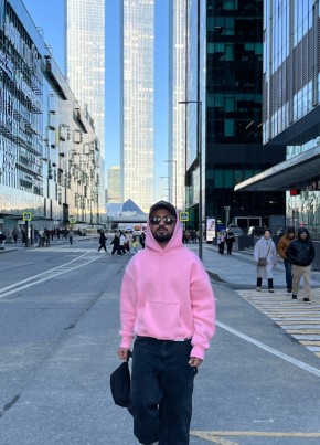 Nabil Emad из Helsinki 23 года