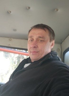 Игорь, 43, Россия, Красноармейск (Московская обл.)