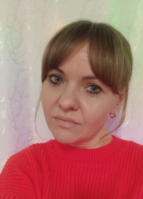 Аня, 33, Россия, Пикалёво