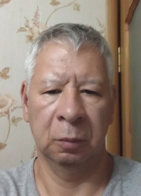 Руслан из Бишкека 49 лет