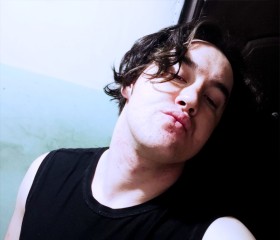 Pyetr Yan, 31, Yekaterinburg