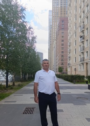 Владимир из Москвы 46 лет