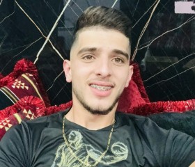 Rami, 26, Ramallah