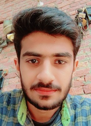 Ubaid, 21, پاکستان, سیالکوٹ