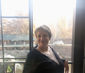 Diana Davoyan, 54, Yerevan