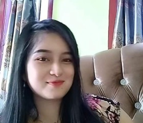 Malin, 43, Kuala Lumpur