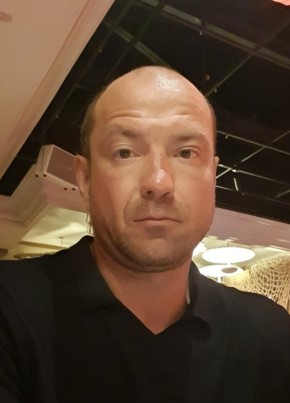 Дмитрий из Москвы 43 года