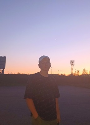 Алексей, 19, Россия, Северск