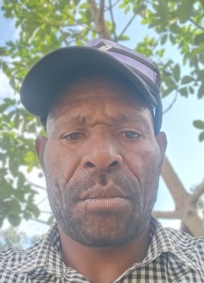 Yalkuru из Goroka 56 лет