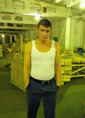 Рустам из Туймазы 44 года