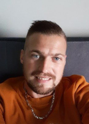 Kevin , 33, République Française, Saint-Amand-les-Eaux