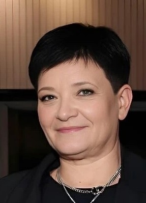 Ирина из Первоуральска 56 лет