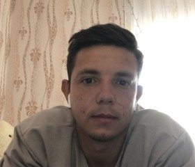 Aleksandr, 24 года, Нижнегорский