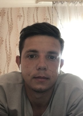 Aleksandr, 24, Россия, Нижнегорский