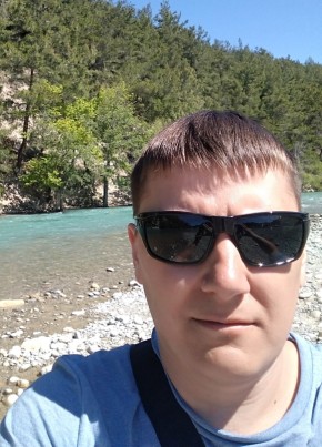 Pavel, 43, Russia, Tyumen