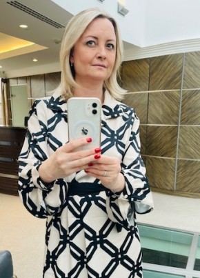 Елена, 48, Россия, Москва