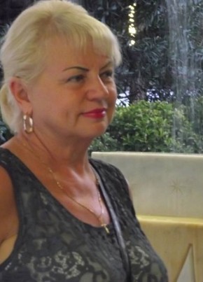Lina, 64, Россия, Санкт-Петербург