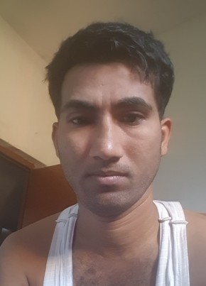 Gobinda, 35, India, Gorakhpur (State of Uttar Pradesh)