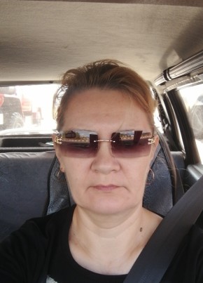 Надежда, 51, Россия, Белоомут