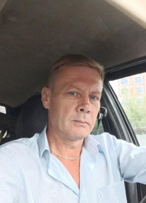 Гарик из Новосибирска 52 года