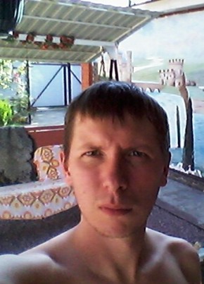 василий, 39, Россия, Лабинск