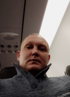 Константин из Тюмени 43 года