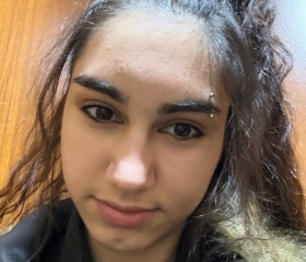 Elnara, 18, Ussuriysk