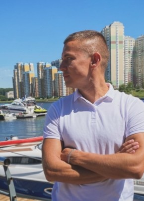 Михаил из Елабуги 36 лет