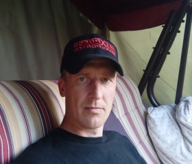 Ivan, 40, Orebro