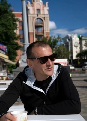 Сергей из Октябрьска 42 года