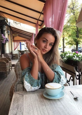 Оля, 22, Қазақстан, Астана