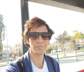 Savier, 41, Santiago