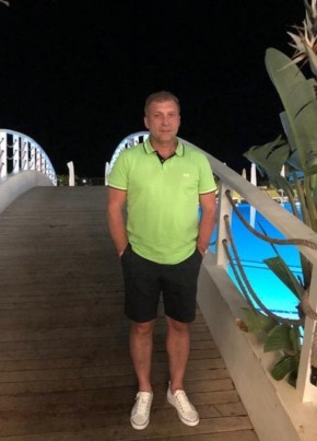 Валерий из Москвы 53 года