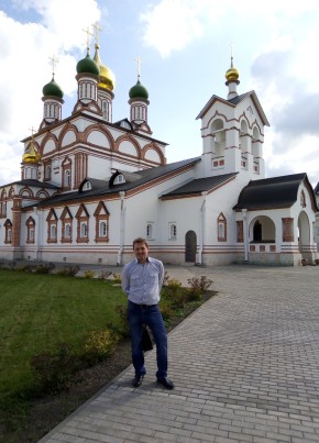 Юрий, 66, Россия, Переславль-Залесский