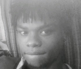 Xavier Memilan, 34, Abidjan