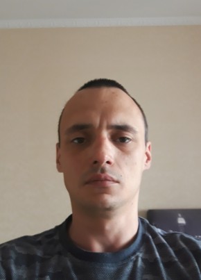 Maksim, 32, Russia, Moscow